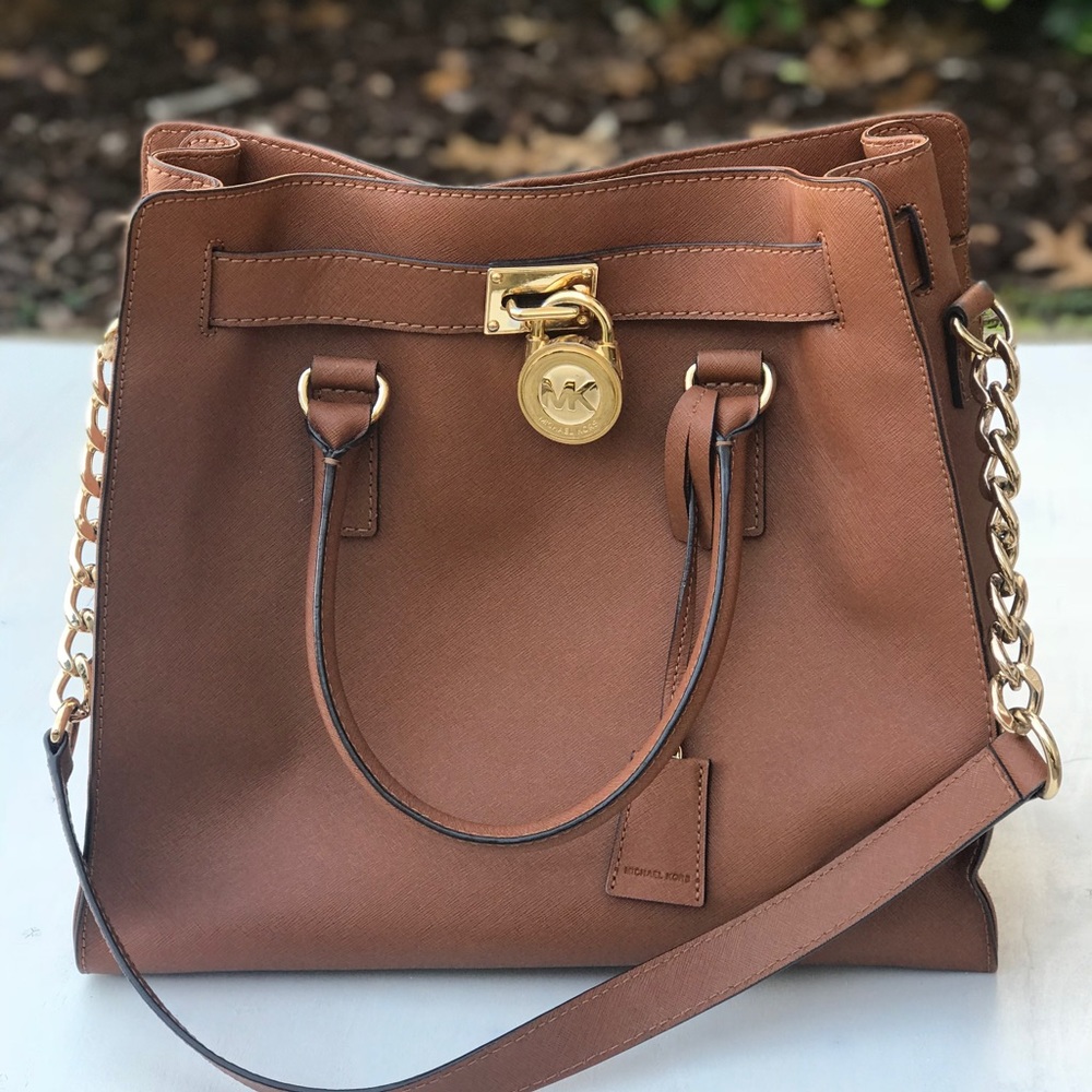 MICHAEL KORS Hamilton Tan Brown Leather Purse